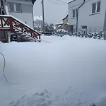Z Basenem Rum i privatbostad *
