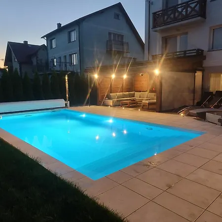 Privat bolig Z Basenem *
