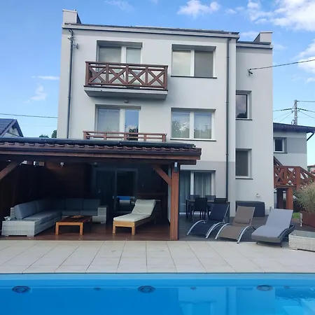Z Basenem Homestay